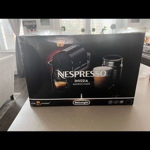 !!SOLD!! Nespresso Inissia by Delonghi Espresso Machine